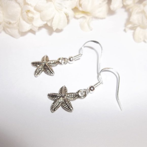 Starfish Earrings Silver and Black Dangle Drop Vacation Beach Theme Jewelry 7061 - Picture 5 of 10